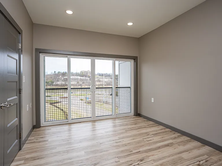 1014 Phillips Ave SE — Photo 22