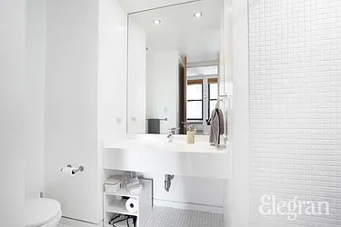 Rented by (Legacy) Elegran