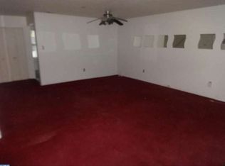 2203 Greenwood Dr, Lindenwold, NJ 08021