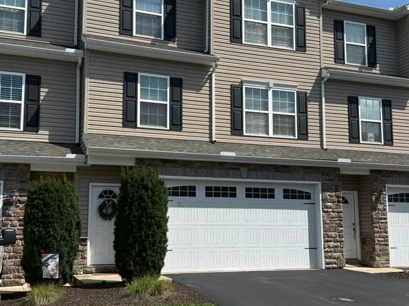 822 Spring Rock Ct, Mechanicsburg, PA 17055