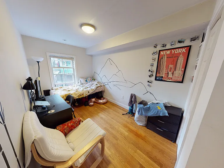 106 Hammond St #3A — Photo 6