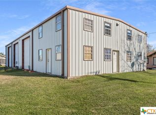 437 Fm 1444, Burlington, TX 76519