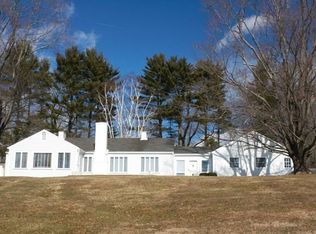 790 Old Quaker Hill Rd, Pawling, NY 12564