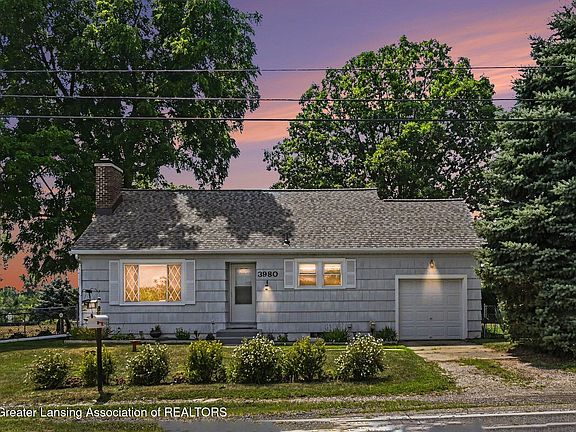 2nd image of 3980 N Main St