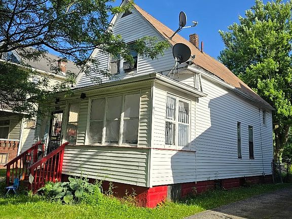 2nd image of 12718 Holborn Ave