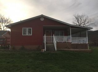 542 Stout Branch Rd, Mountain City, TN 37683