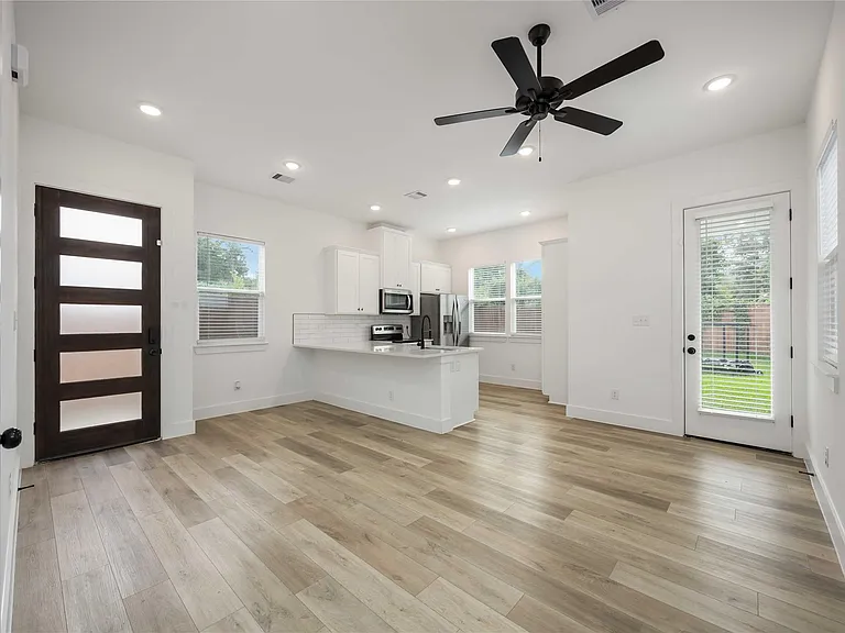 8508 Wileyvale Rd #B — Photo 1