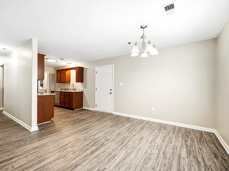 858 Malabu Dr #5000 — Photo 9