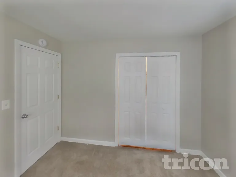910 S Naperville Rd — Photo 12