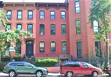 Rented by Amicourt LLC