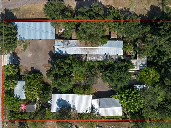 2nd image of 423 Liam St