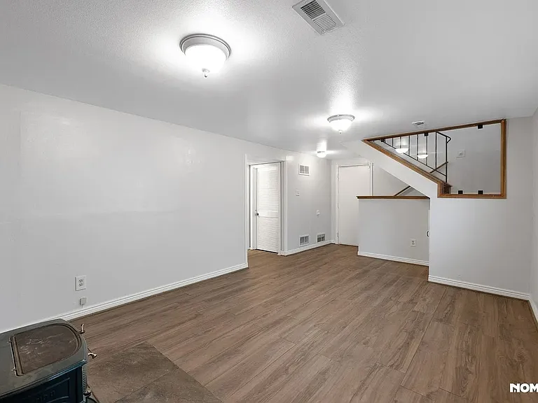 7125 Caballero Ave — Photo 8