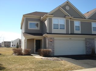 751 Lancaster Dr, Hampshire, IL 60140