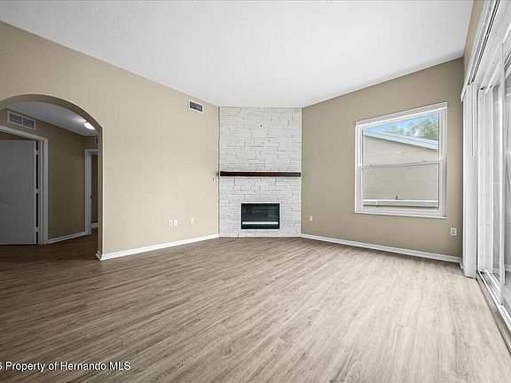 3rd image of 7865 SW 115th Loop