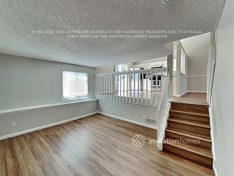 4861 S Dunkirk Way — Photo 6