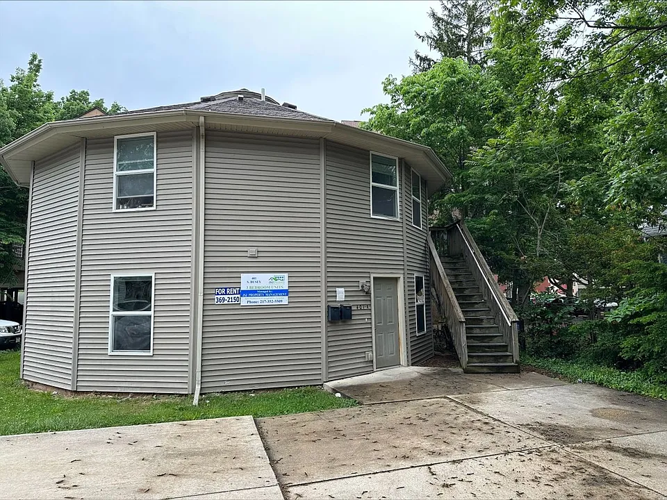 401 S Busey Ave
