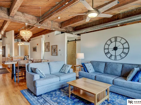 105 S 9th St #710, Omaha, NE 68154