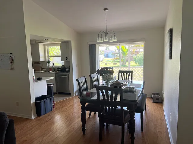 3823 SW 7th Pl — Photo 6