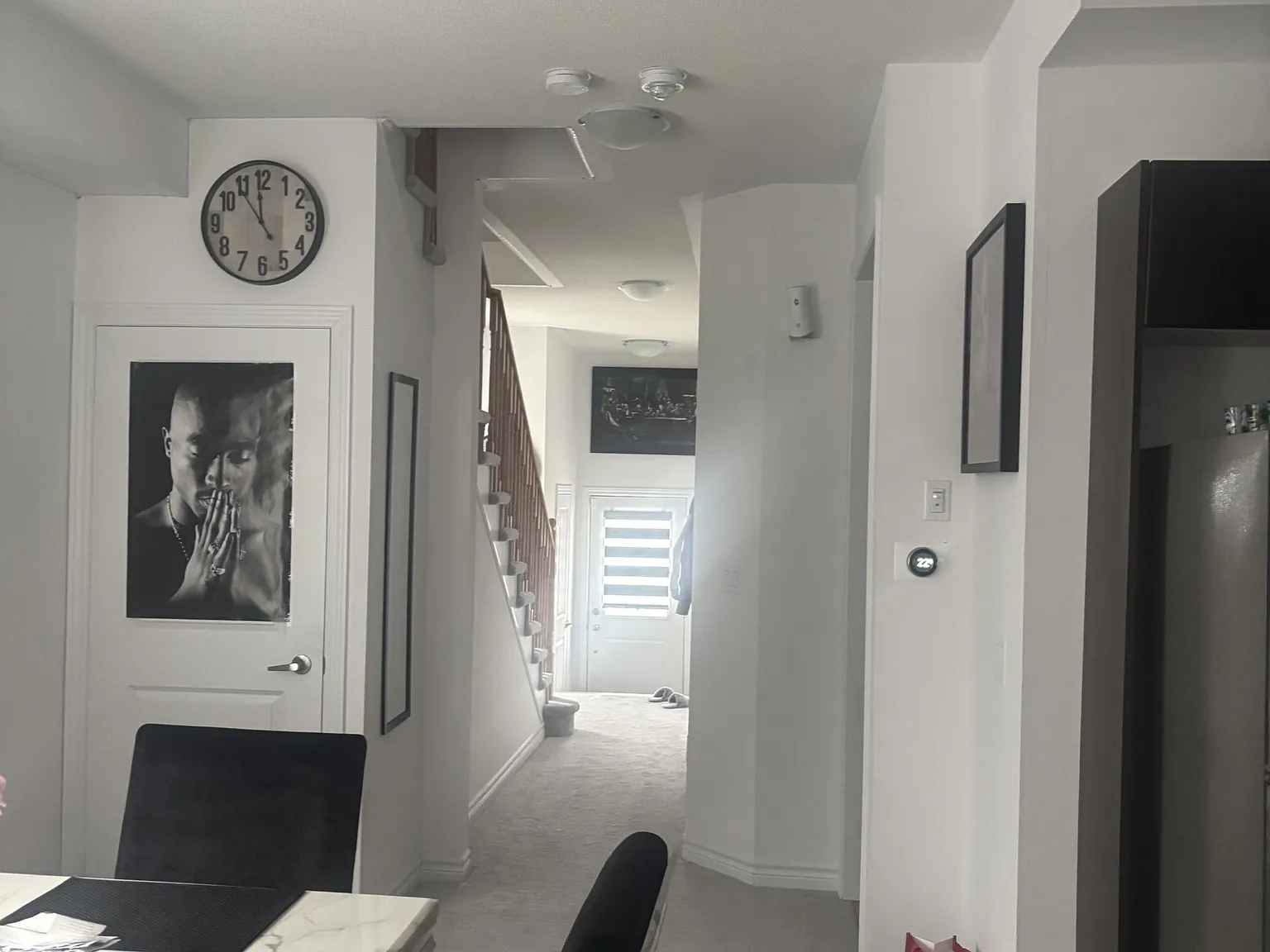 3 bed, $2,200 — Photo 2
