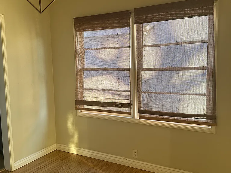 Magnolia Ave — Photo 7