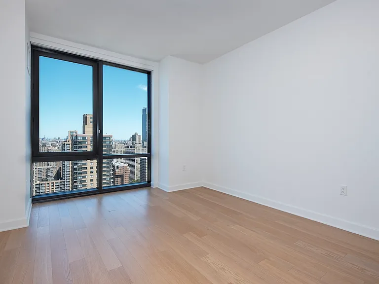 21 S End Ave #4001 — Photo 7