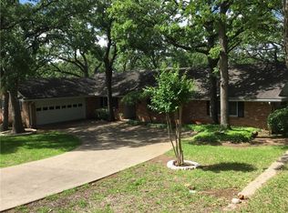 5713 Azteca Dr, Fort Worth, TX 76112