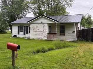 558 North Street, Austin, IN 47102