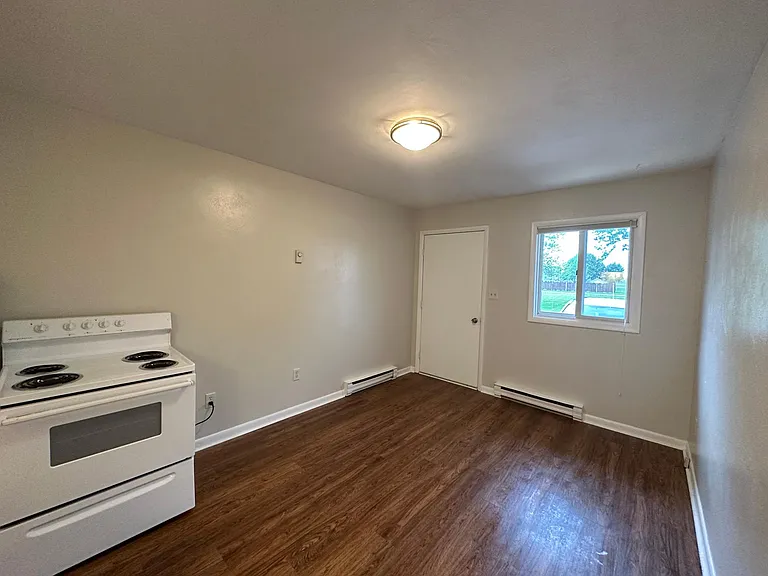 6995 W 200 N #18 — Photo 4