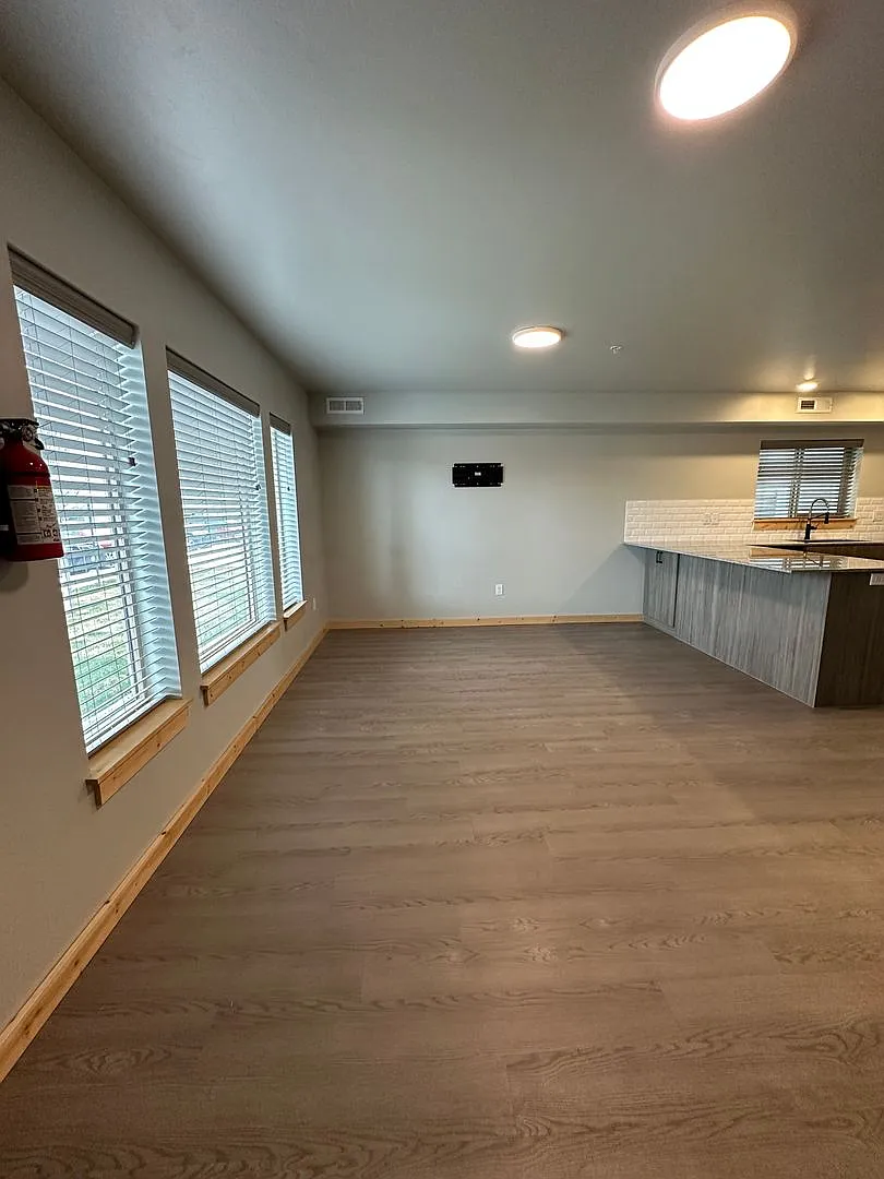 Cute 2 Bed, 1 Bath Apartment at Teton River Flats! — Photo 4