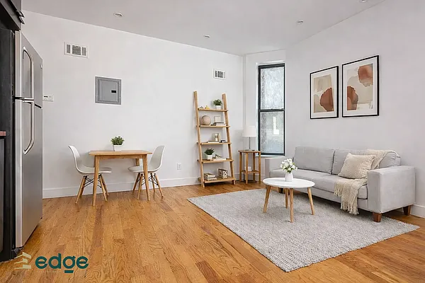 916 Madison Street #2C