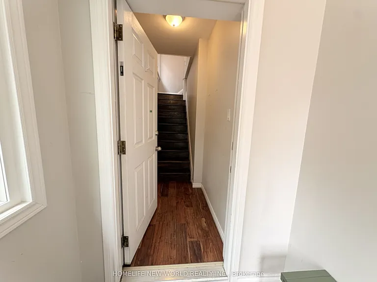 51 Parkdale Rd #2 — Photo 3