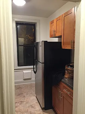 Rented by Prime Realty | media 12