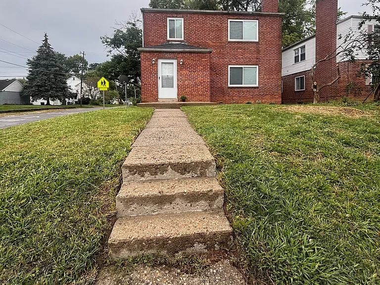 403 S Chase Ave #B — Photo 12