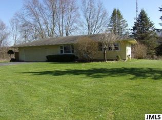 5191 Farwell Lake Rd, Horton, MI 49246