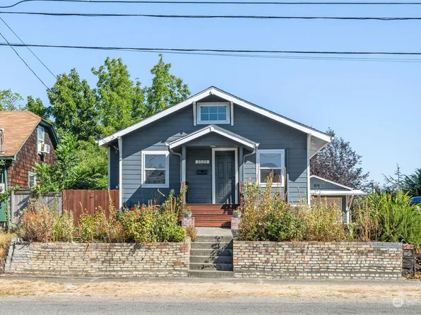 1523 S 41st Street, Tacoma, WA 98418
