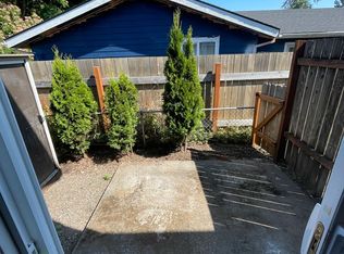 755 Toliver Rd #3, Molalla, OR 97038