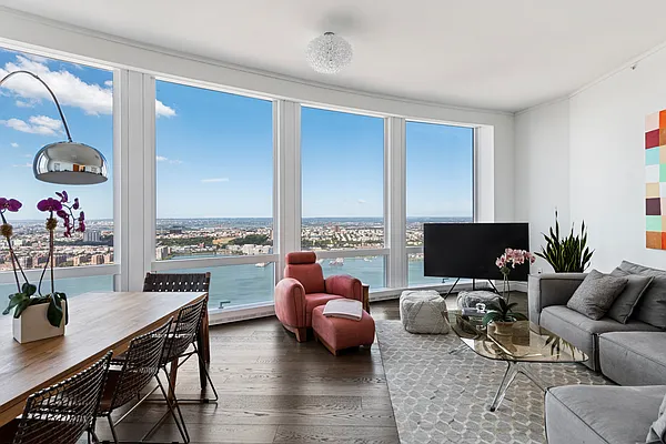 Rented by Douglas Elliman | media 27