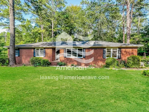5434 Lake Dr, Macon, GA 31216