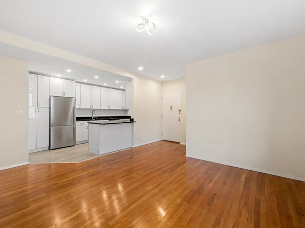 175 Columbus Avenue image 1 of 9