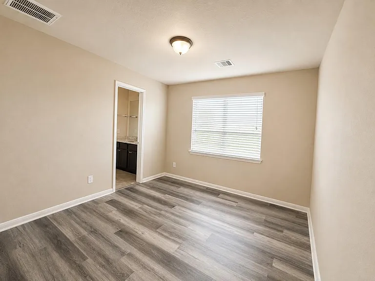 24910 Diamond Ranch Dr — Photo 7