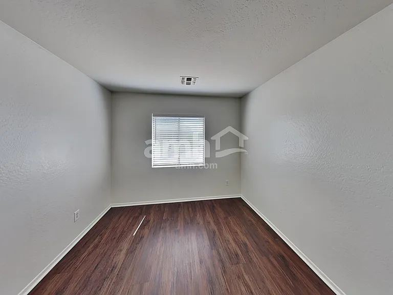 12438 W Windrose Dr — Photo 17