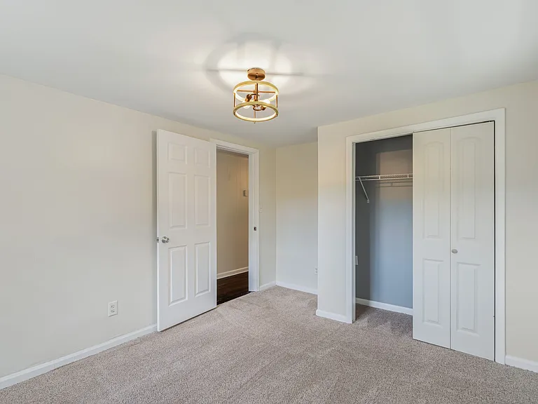 8624 Walnut Springs Ln — Photo 13