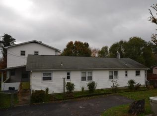 193 Hillside Rd, Oak Ridge, TN 37830