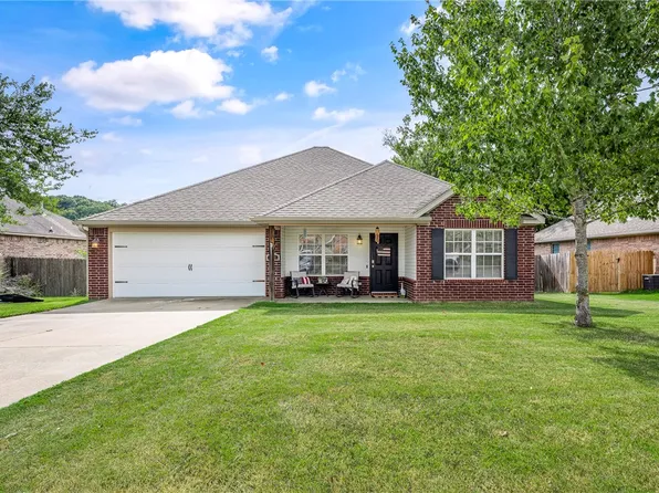 6043 Cord Ave, Springdale, AR 72762