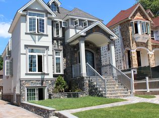 5299 Amboy Rd, Staten Island, NY 10312