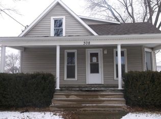 308 W 3rd St, Lostant, IL 61334