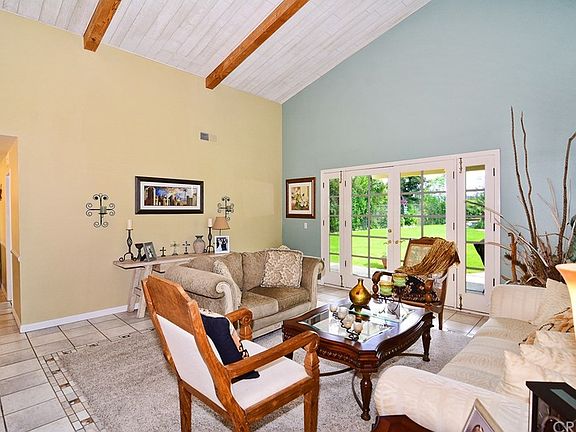 5th image of 23856 Mariano St