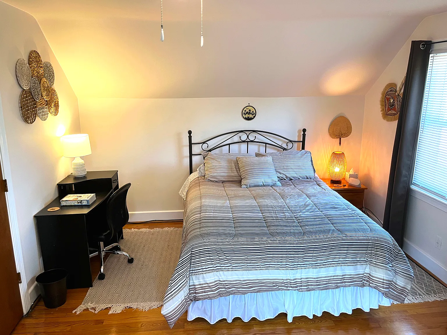 1 bed, 160 sqft, $825 — Photo 2