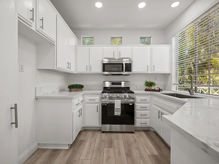 193 Shorebreaker Dr — Photo 16
