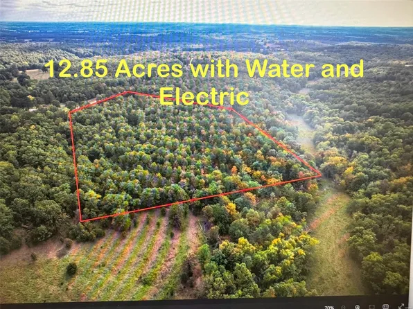 32479 Normal Dr, Eldridge, MO 65463